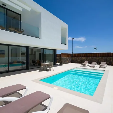 Calderas Deluxe Sea And Mountain Views And Private Pool * Corralejo