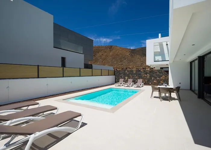 Calderas Deluxe Sea And Mountain Views And Private Pool Villa Corralejo
