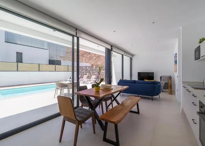 Calderas Deluxe Sea And Mountain Views And Private Pool Villa Corralejo